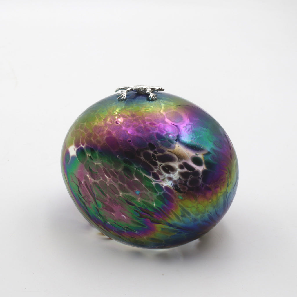 Dinosaur Egg with Gecko