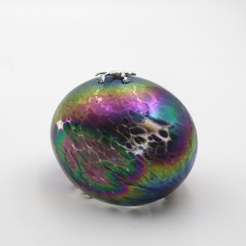 Dinosaur Egg with Gecko